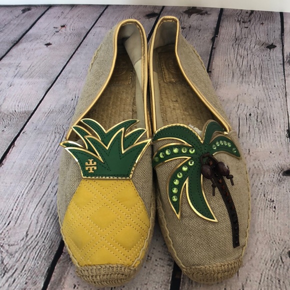 tory burch pineapple espadrilles